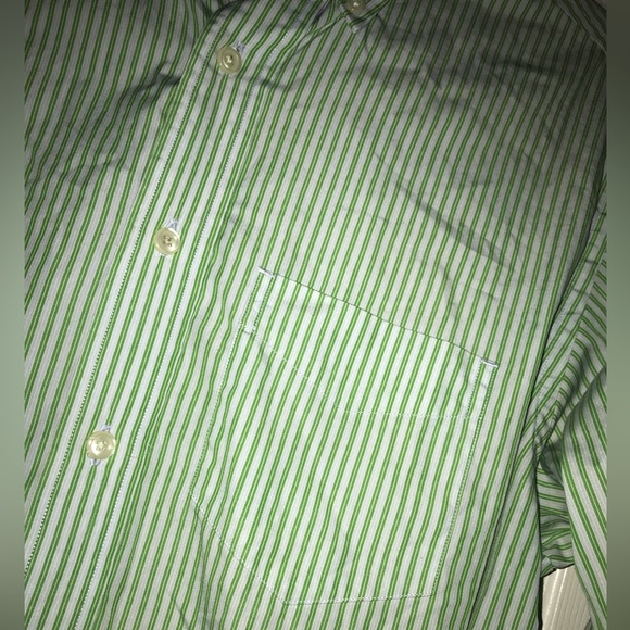 Men’s Gap button down shirt Size medium. Bundle & Save!! - Picture 3 of 4